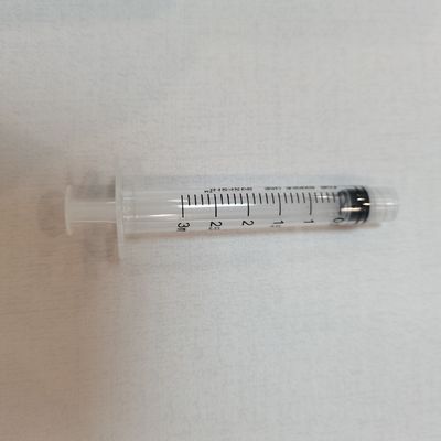 سرنجات لوير لوك المركزية المعقمة بواسطة EO ثلاثة أجزاء 3 مل للحقن